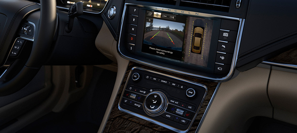 2017 Lincoln Continental Price4