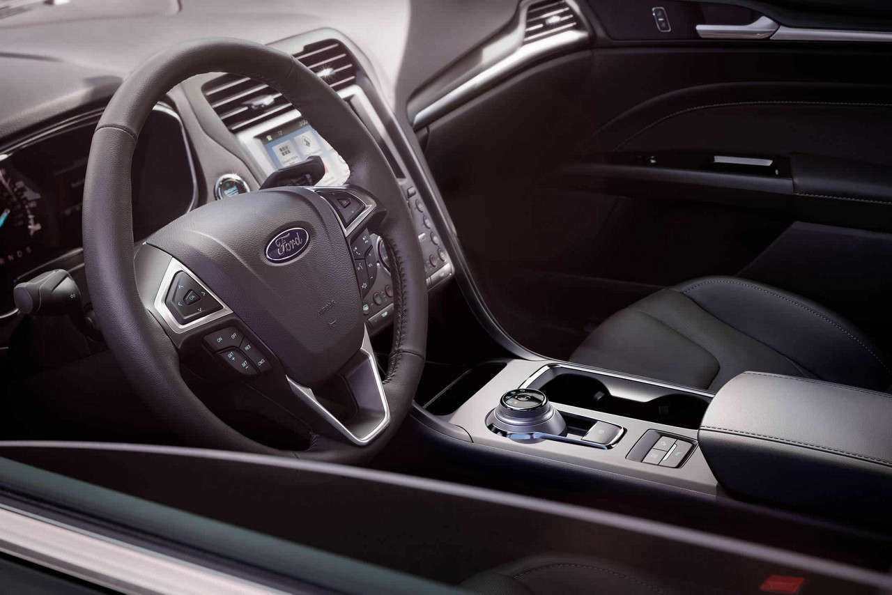 2018 Fusion Energi SE13
