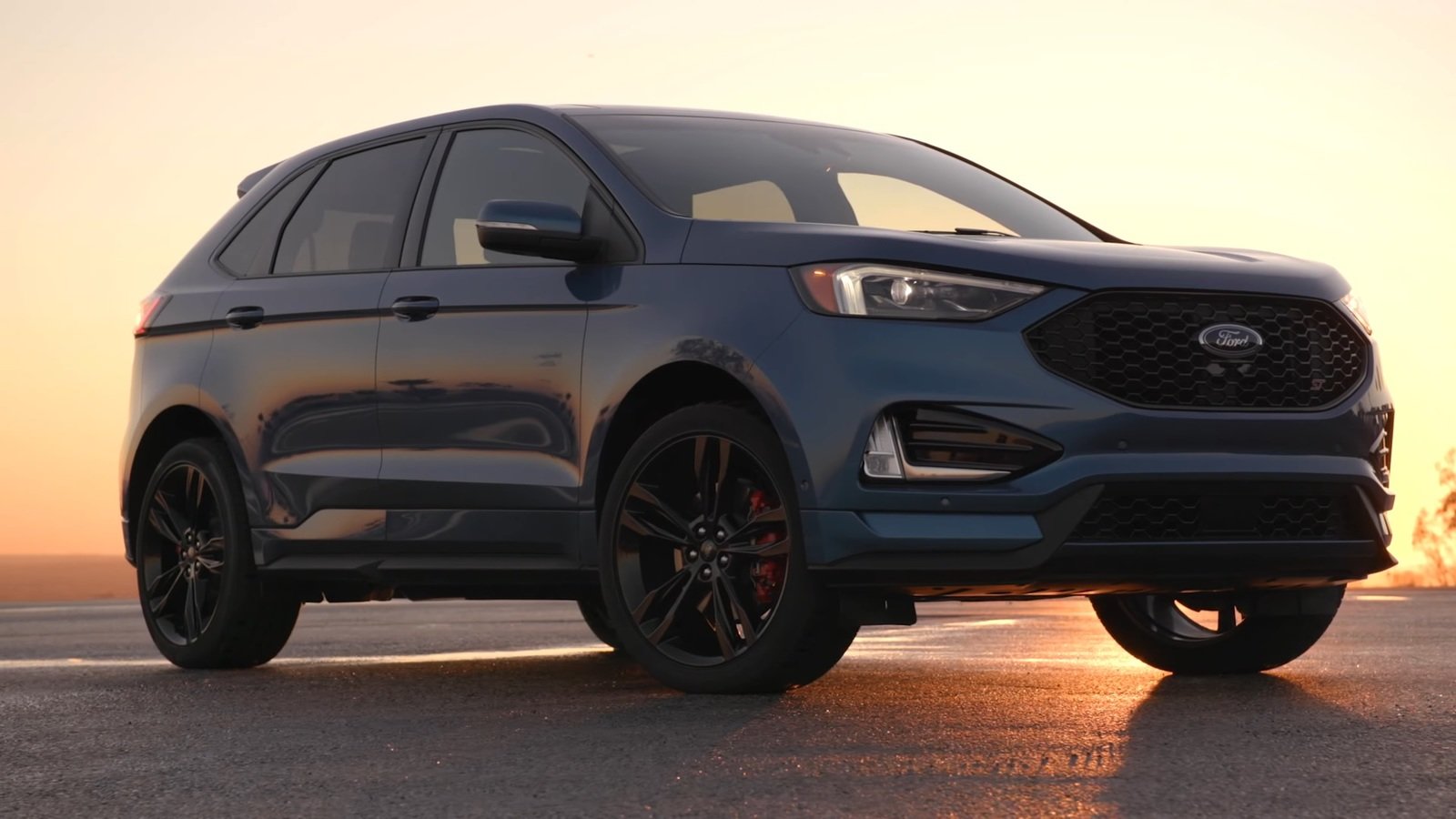 2019 Ford Edge1