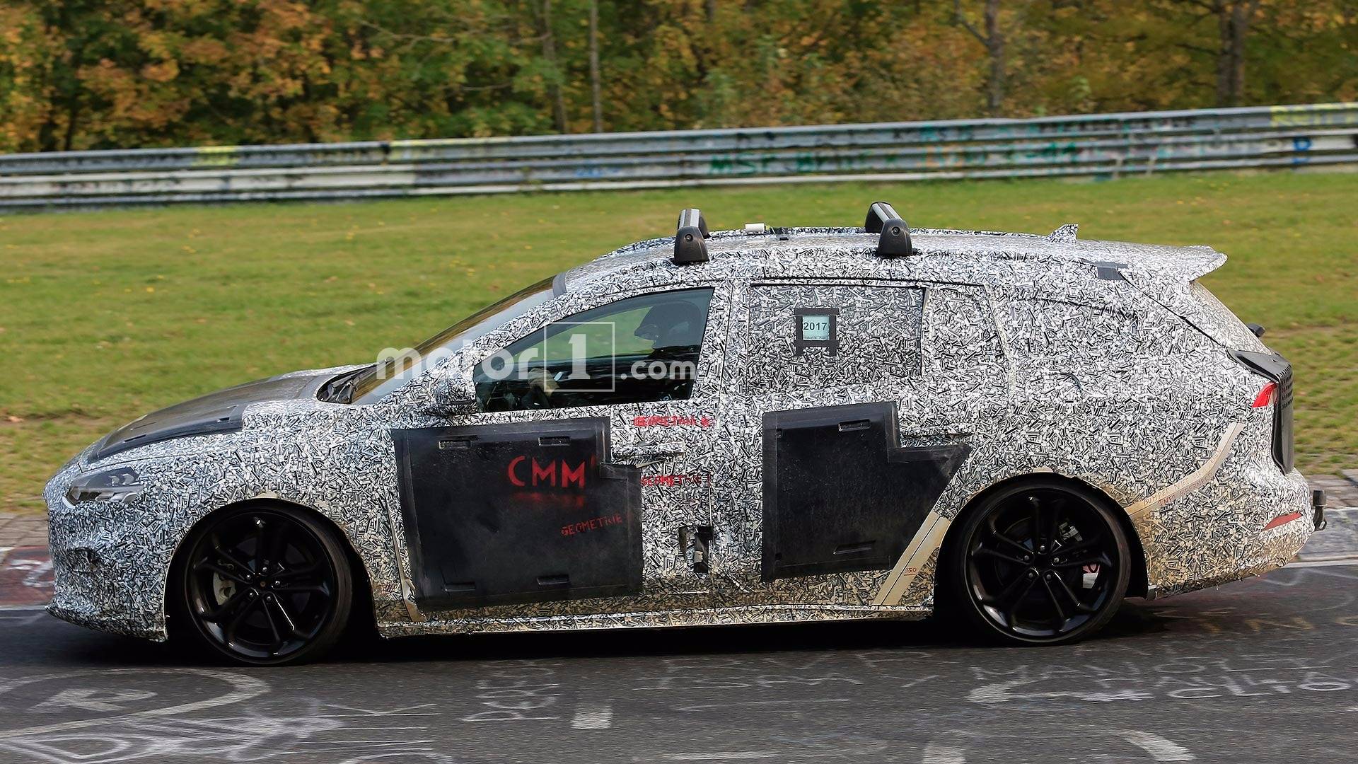 2019 Ford Focus Wagon6