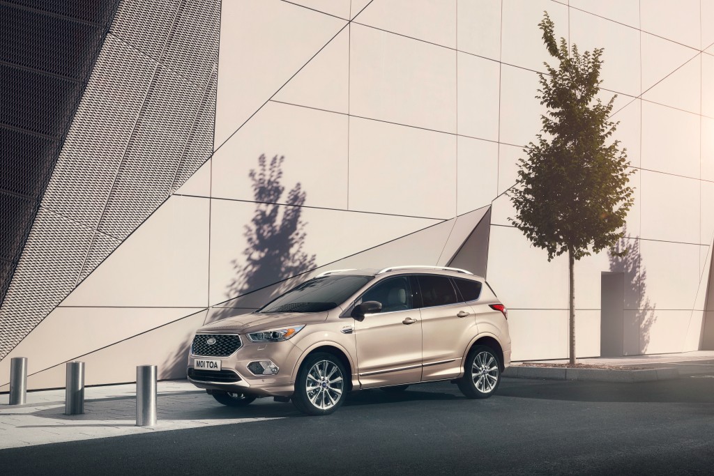 2019 Ford Kuga3