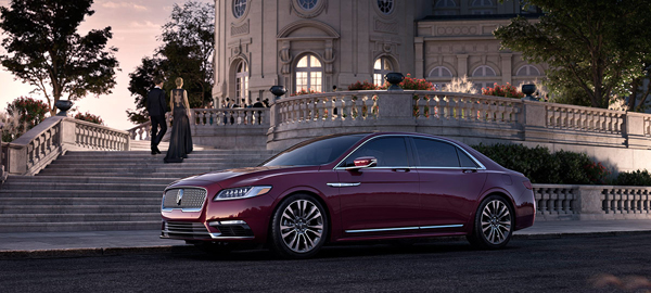 2017 Lincoln Continental Side