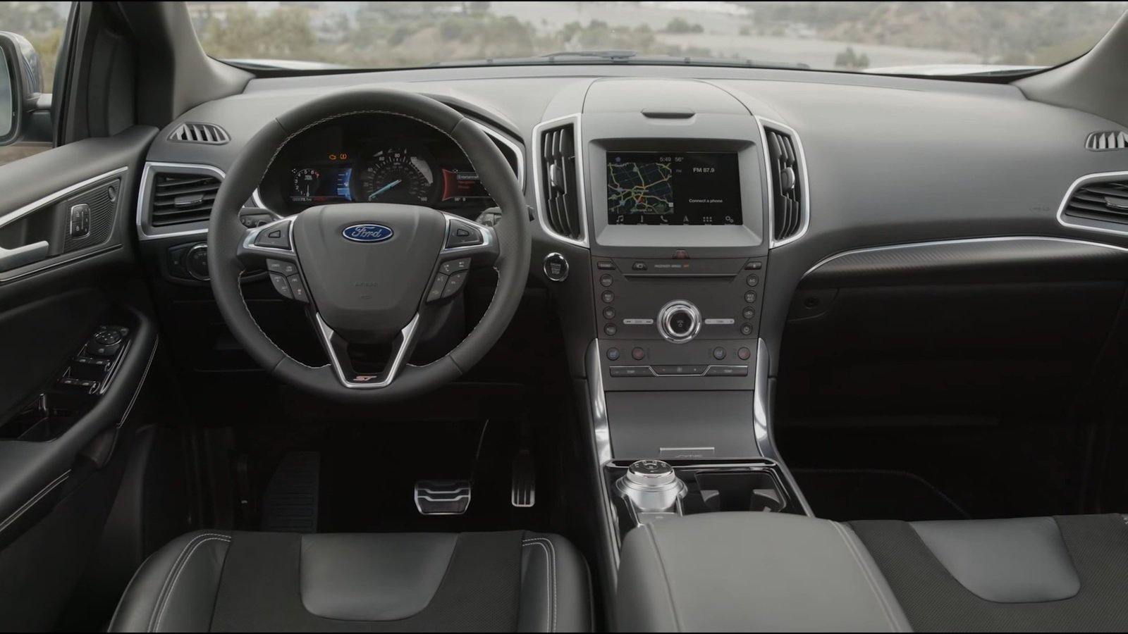 2019 Ford Edge Interior