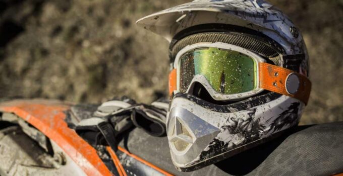 How Do You Protect Your Eyes When Riding A Motocross Bike?