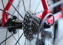 What’s The Difference Between A Road Bike And A Gravel Bike
